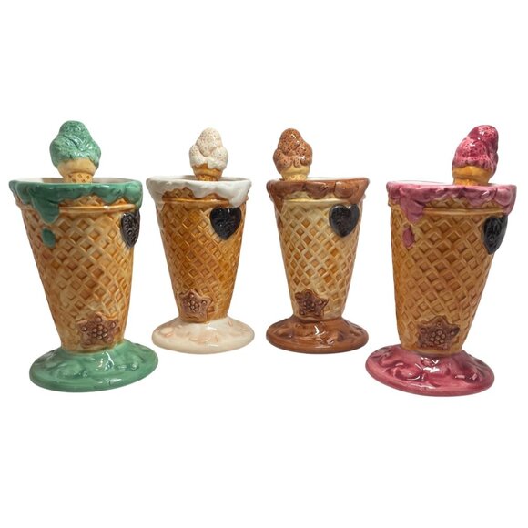 Set Of 4 vintage Ceramic Ice Cream Cone Shaped Dessert Dish with Matching Spoons - Picture 2 of 9